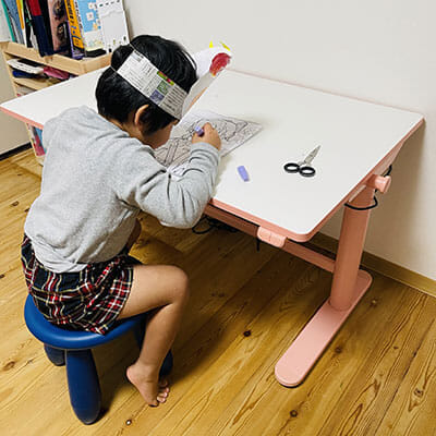 【FLEXISPOT】無段階昇降がすごい！キッズ昇降デスク