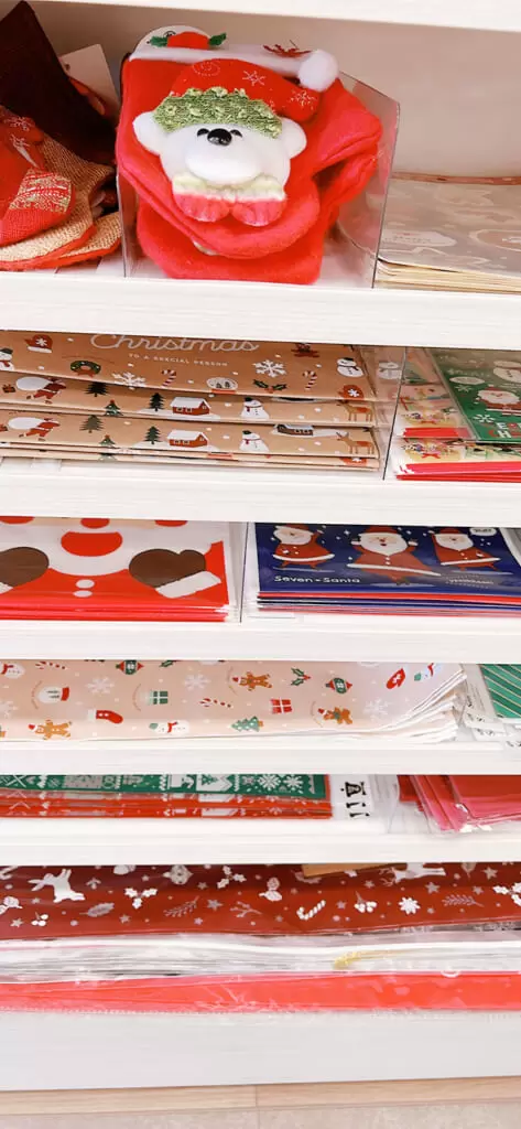 21年版 100均のクリスマスラッピンググッズまとめ 100種類以上 ママズハッカー Mama S Hacker